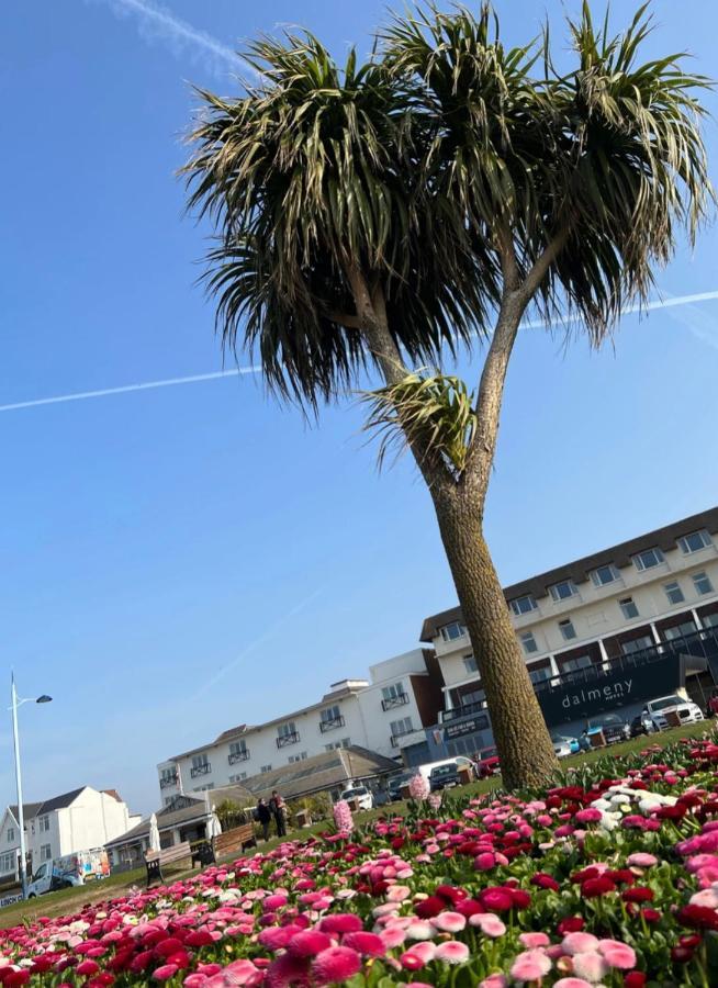 34Three Daire Lytham St Annes Dış mekan fotoğraf